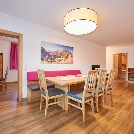Bergfink Apartments Flachau Extérieur photo