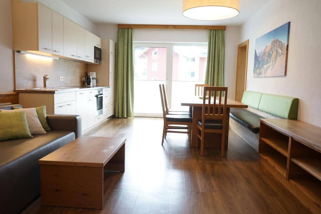 Bergfink Apartments Flachau Extérieur photo